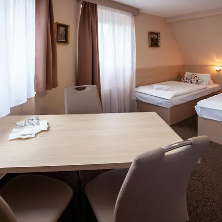 Stella 3* Plzen