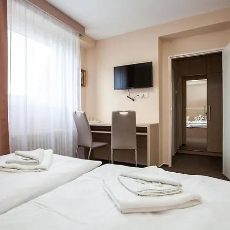 Stella Hotel 3*
